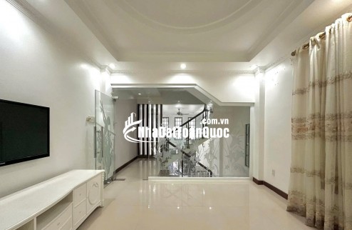 BÁN NHÀ MẶT TIỀN HIỆP BÌNH PHƯỚC – 6*24M – THU NHẬP 25TR/THÁNG – GIÁ NHỈNH 8 TỶ